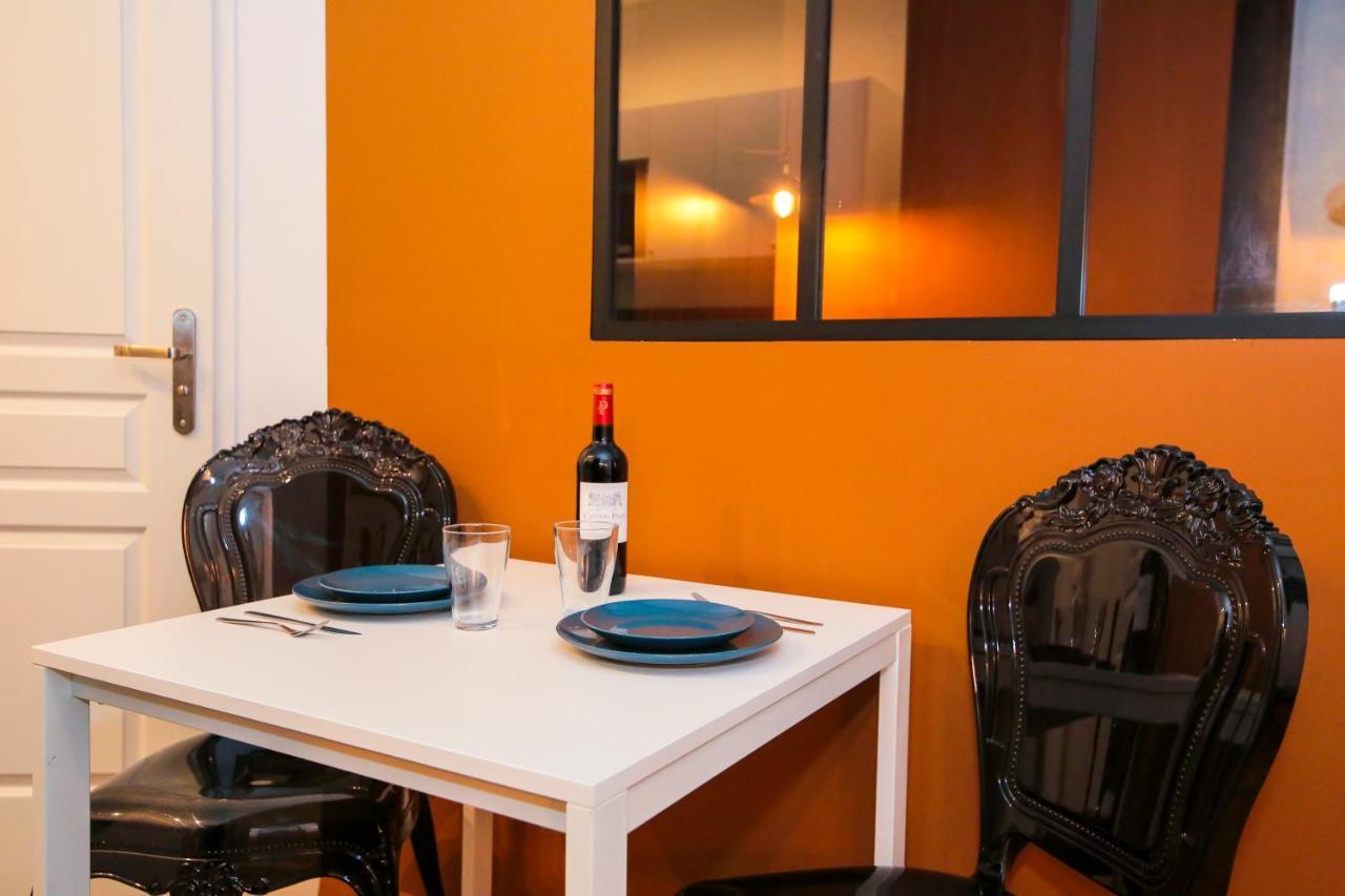 Appartement Le Zèbre, T1 hypercentre chic et cosy, Wifi par SOVALFI à Saint-Etienne  Extérieur photo