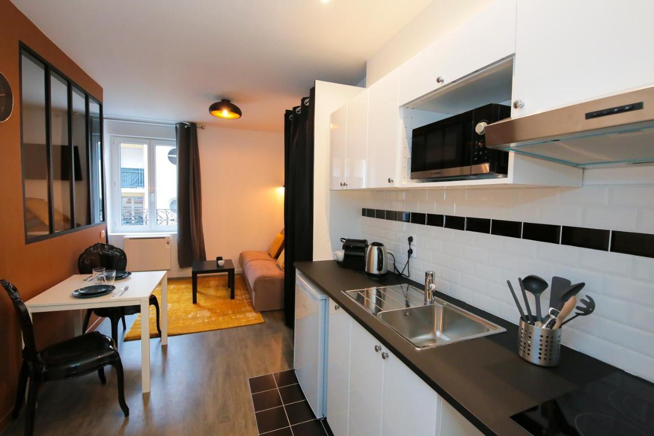 Appartement Le Zèbre, T1 hypercentre chic et cosy, Wifi par SOVALFI à Saint-Etienne  Extérieur photo
